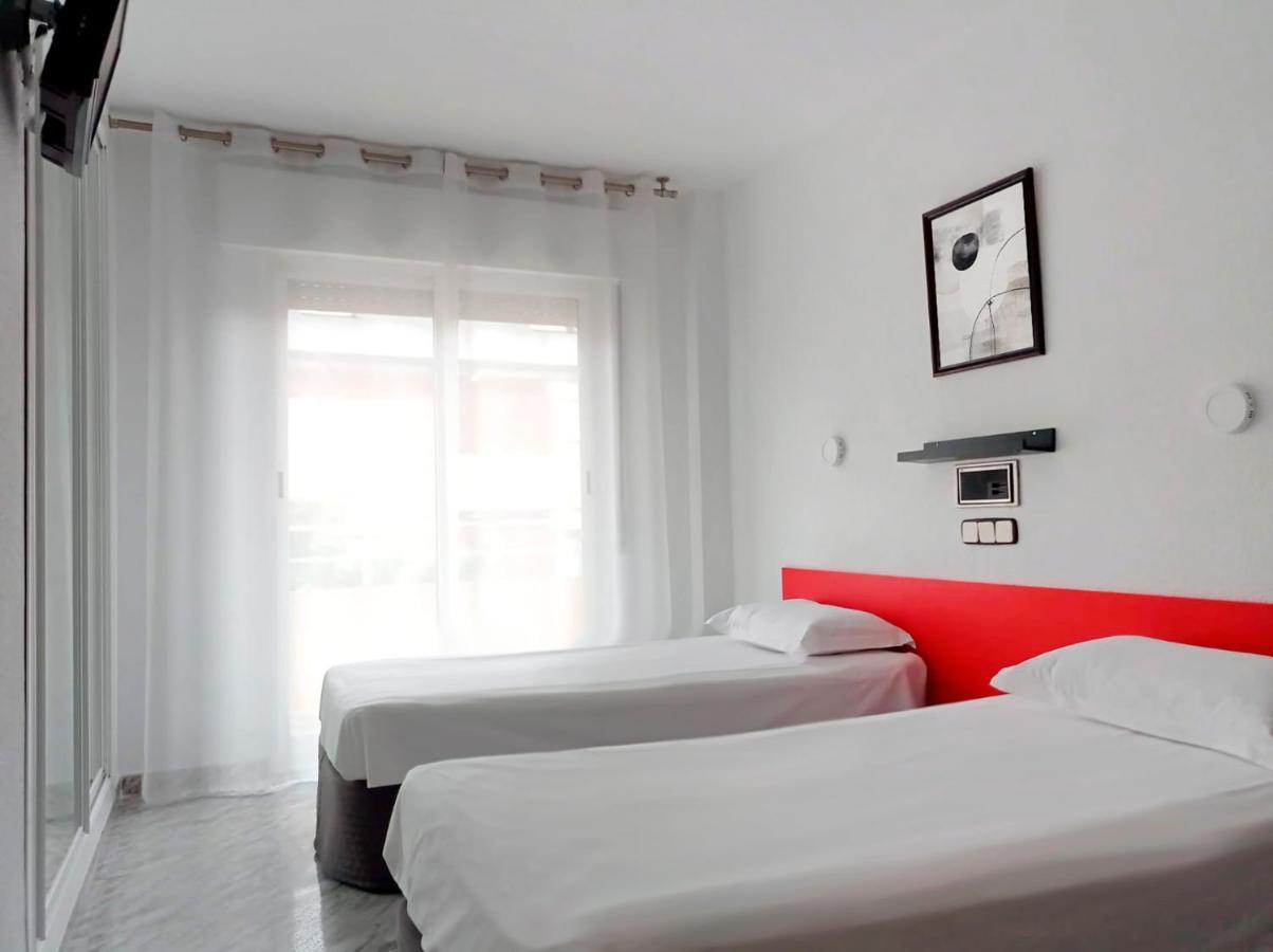 קויאדו-ויאלבה Hostal Lady Ana Maria מראה חיצוני תמונה