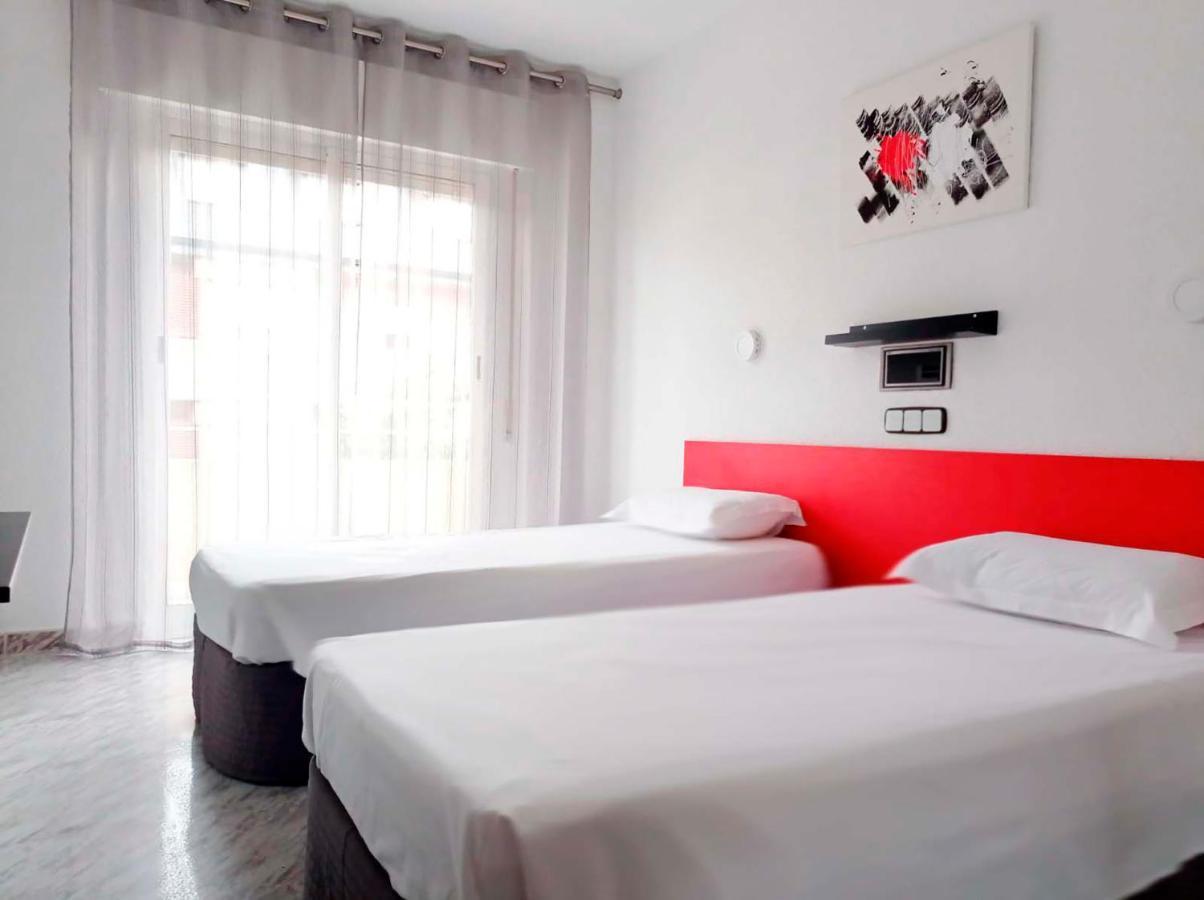 קויאדו-ויאלבה Hostal Lady Ana Maria מראה חיצוני תמונה