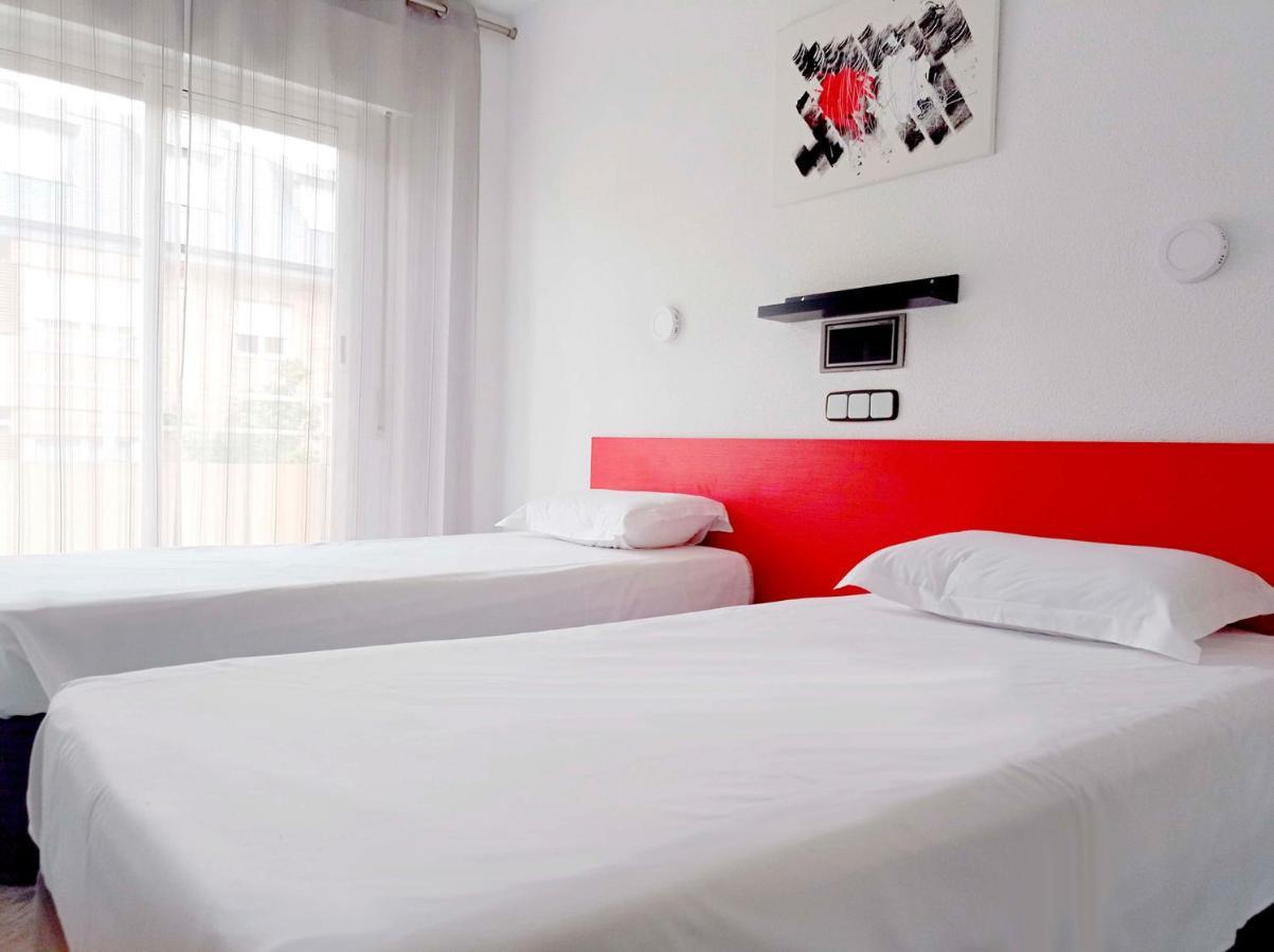 קויאדו-ויאלבה Hostal Lady Ana Maria מראה חיצוני תמונה